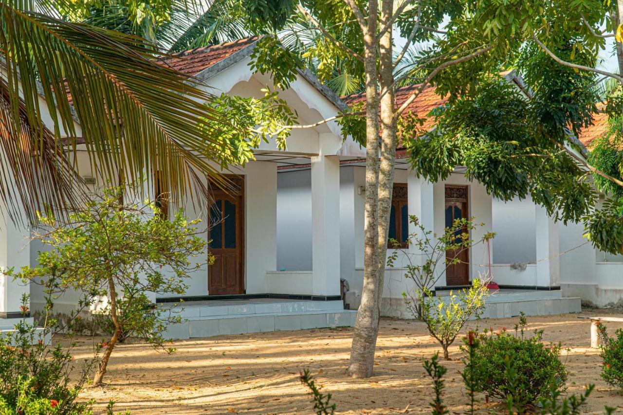 Surf & Yoga Arugam Bay Hotel Kültér fotó